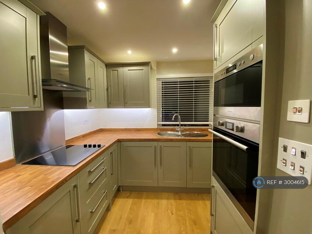 Main image of property: The Redlands, Beckenham, BR3