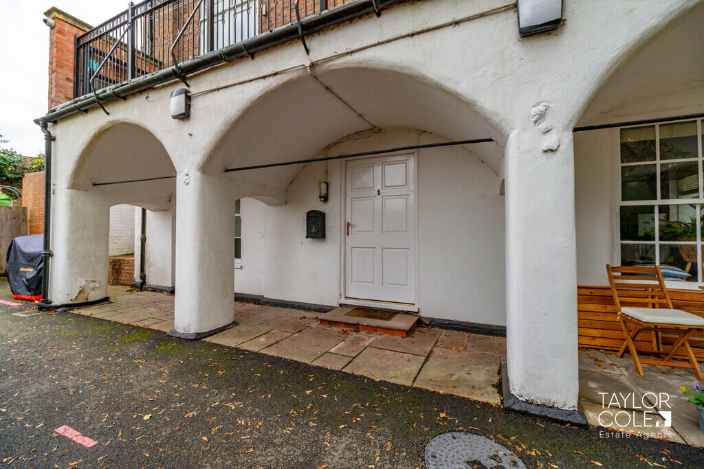 Apartment in Birmingham - View 2