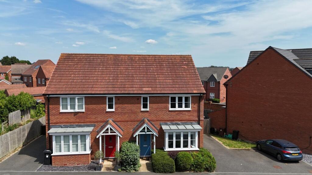 Main image of property: Allen Way, Shinfield, RG2