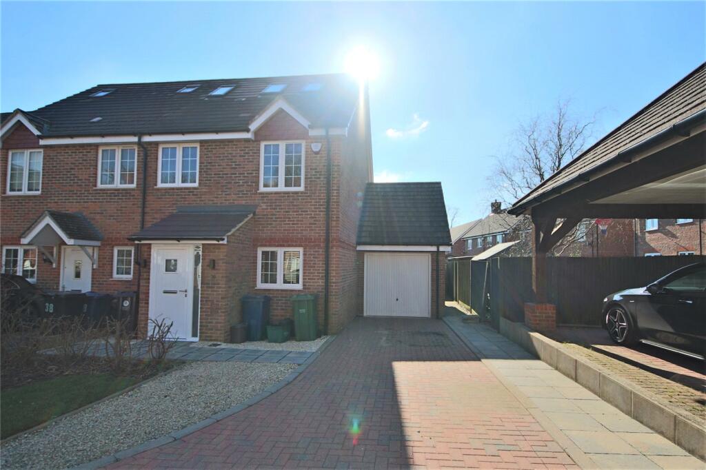 Main image of property: Brudenell Close, Amersham, Buckinghamshire, HP6