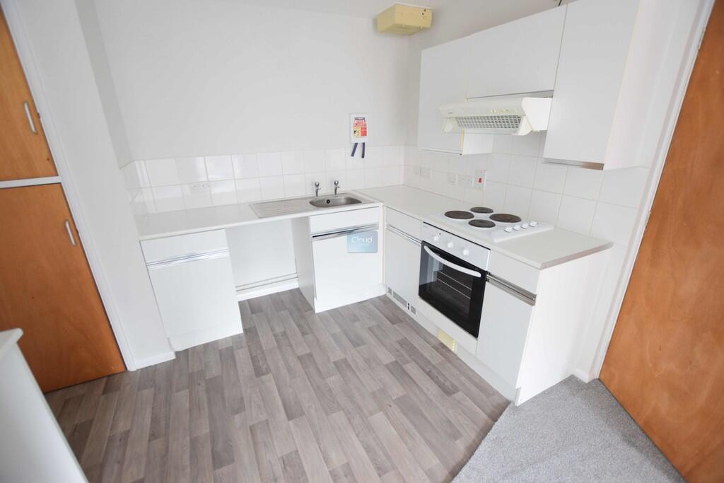 1-bed apartment on Grantavon House, Brayford Wharf East, Lincoln, £84,950