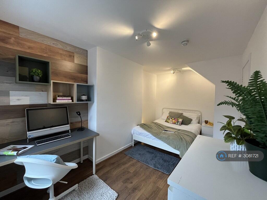 House in Liverpool - View 3