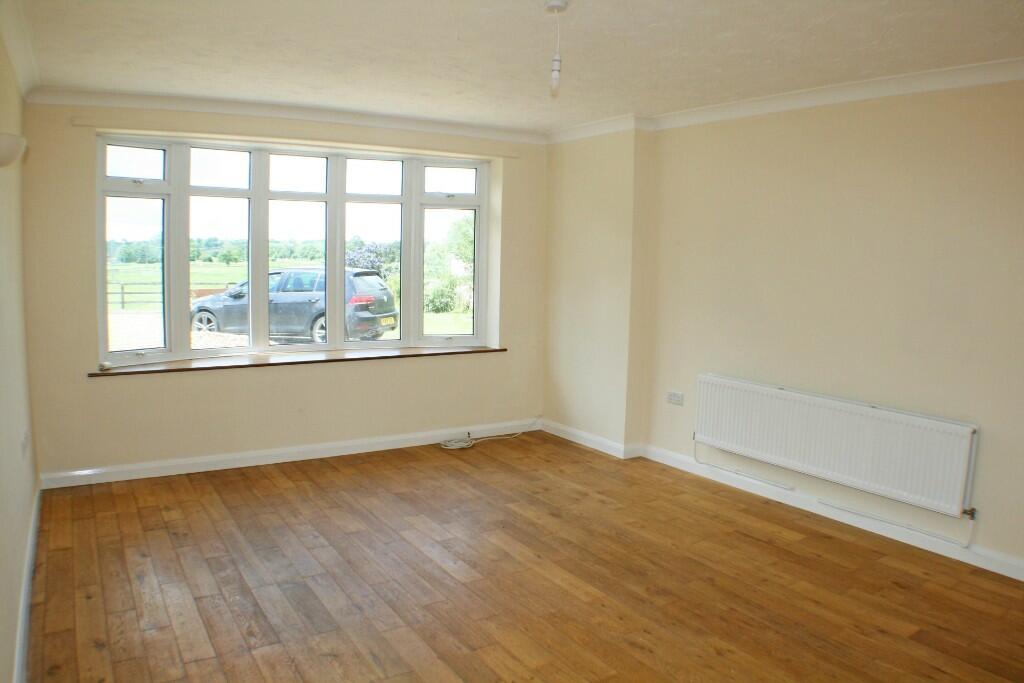 House in Brandon - View 3