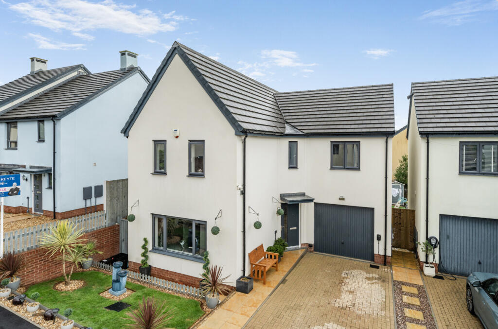 Main image of property: Castle Park Close, Paignton, Devon