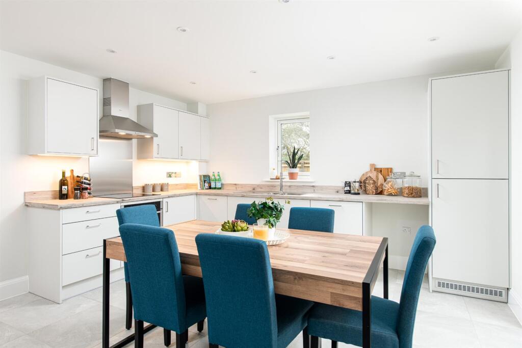 Polebarn Road, Trowbridge