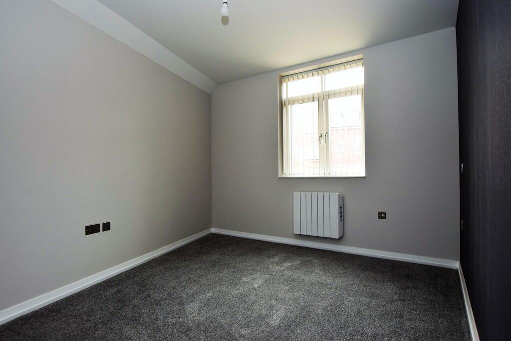 Apartment in Hinckley, Lash Hill - View 4