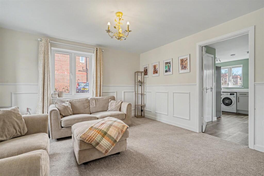 House in Salisbury - View 3