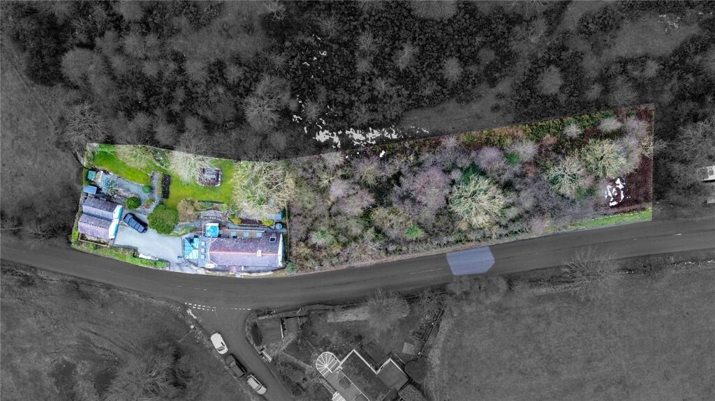 Eryrys Road, Mynydd Du, Mold, Denbighshire, CH7 photo 2