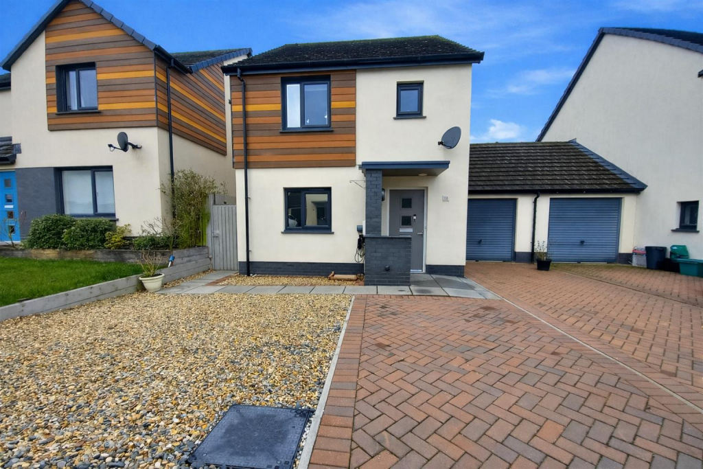 Main image of property: Waterloo Gardens, Torrington