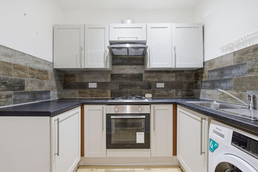 Apartment in Glasgow - View 4