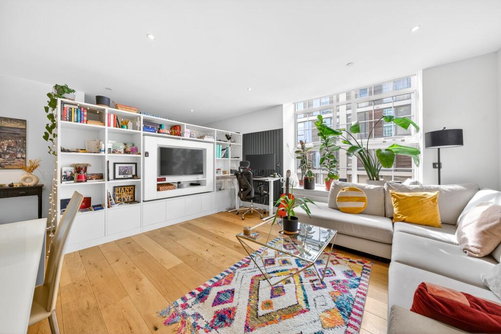 Apartment in London - View 2