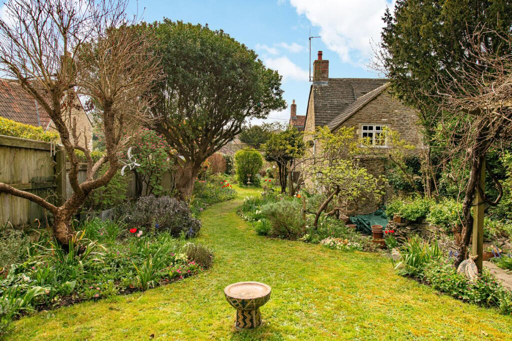 House in Bath, Beckington - View 2