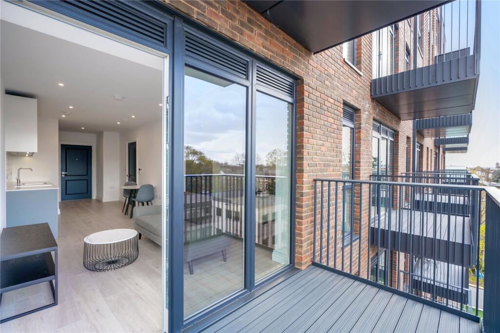 Apartment in London - View 5