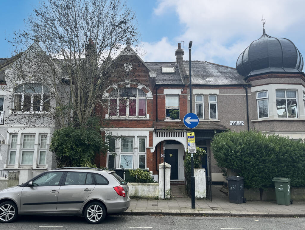 Main image of property: 34 Gleneldon Road, Streatham, London, SW16