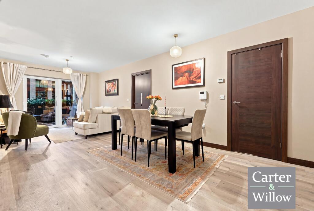 Apartment in Ilford - View 5