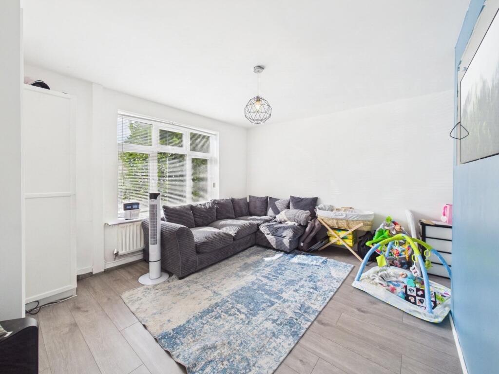 House in Derby - View 4