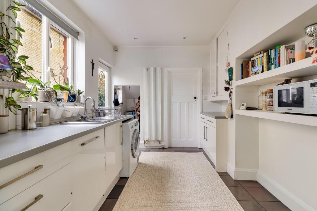 House in Cambridge, Chesterton - View 5