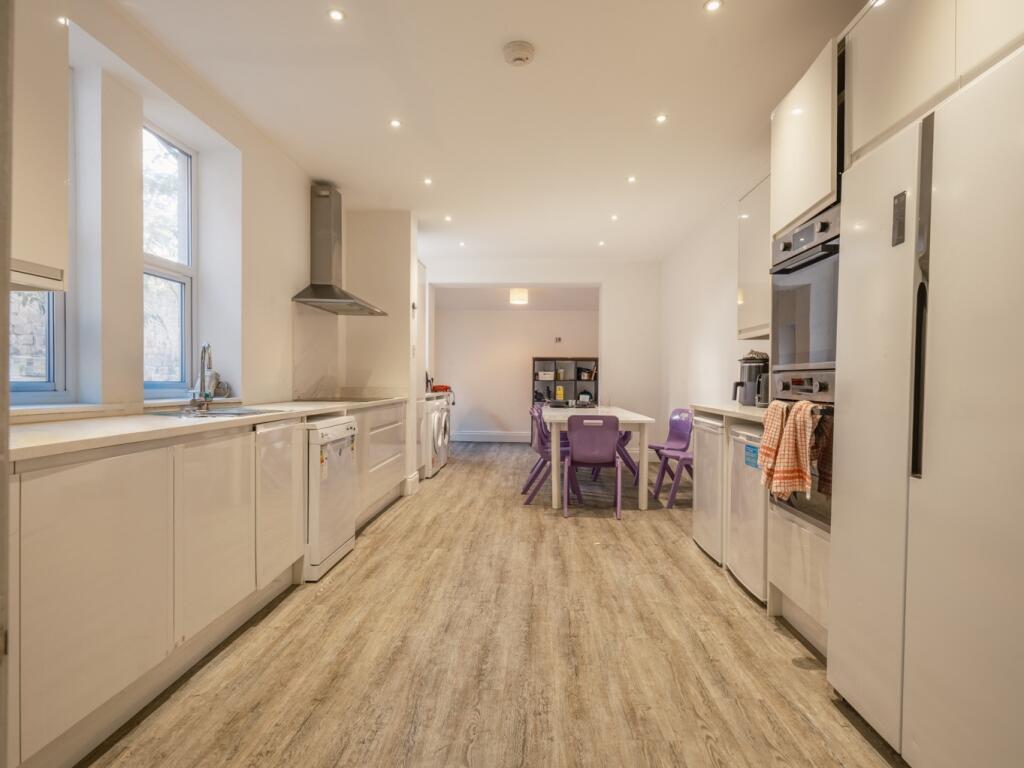 House in Newcastle upon Tyne - View 3