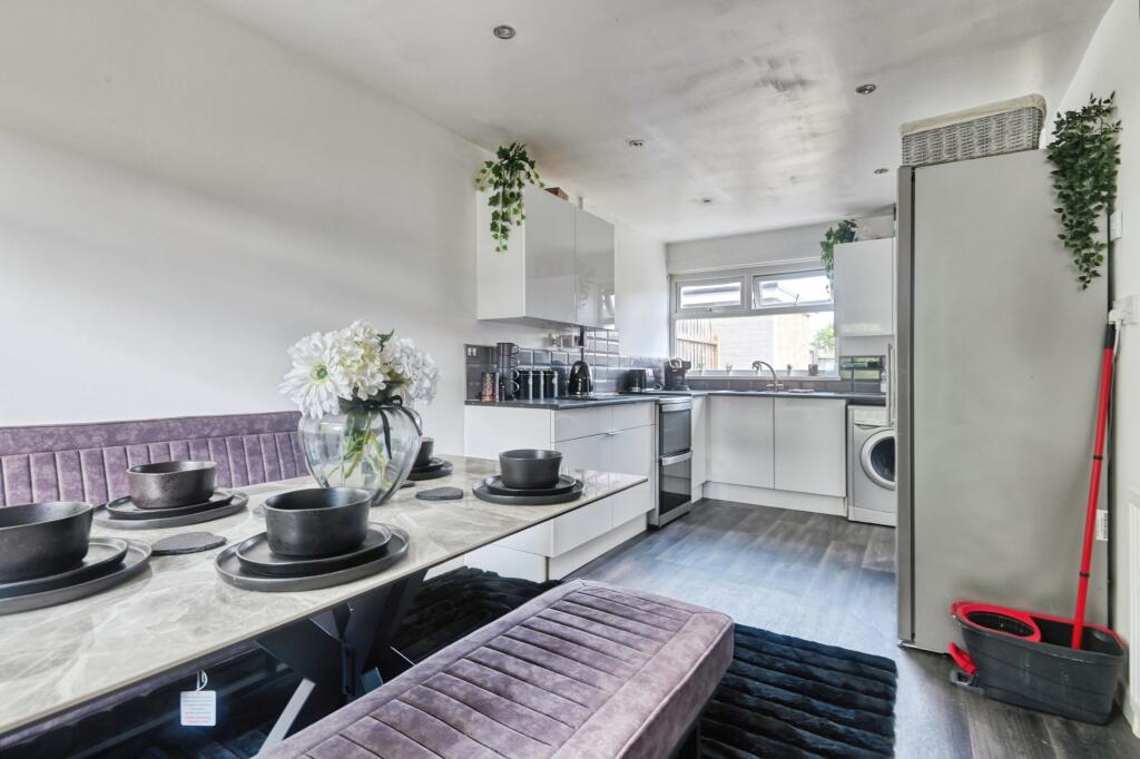 House in Solihull, Chelmsley Wood - View 4