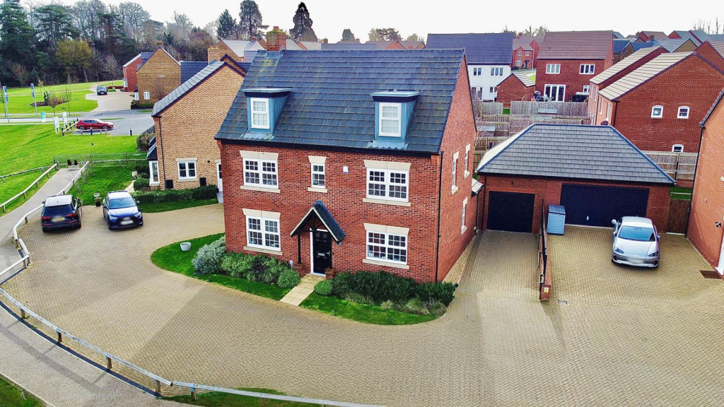 Main image of property: Ramfield Crescent, Collingtree Park, Northampton NN4