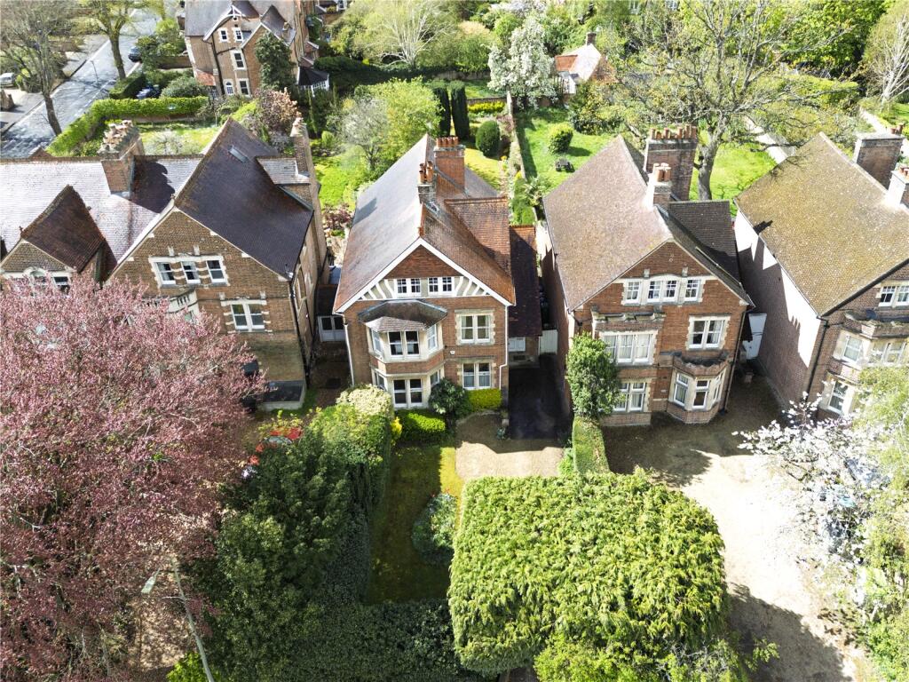 House in Oxford - View 2