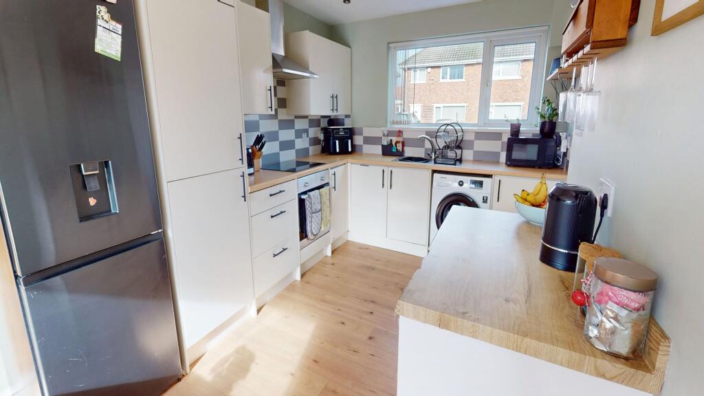 House in Doncaster, South Yorkshire - More