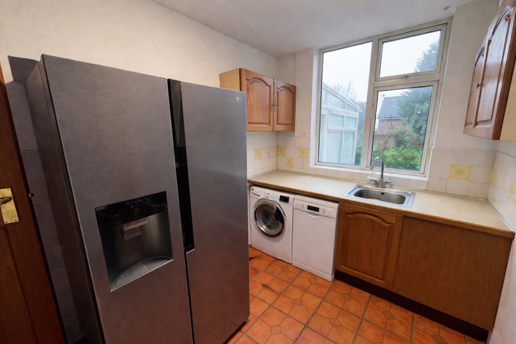 West Hill Road, Luton photo 3
