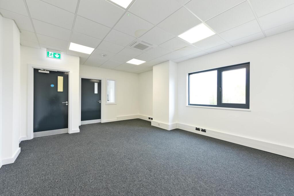 Gate Centre Unit 1 INT - 2026-11 RT.jpg
