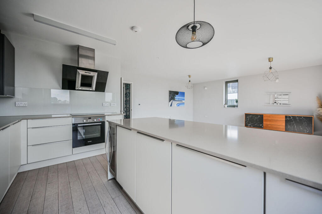 Main image of property: , Tottenham lane, Tottenham Lane, Crouch End, London, N8