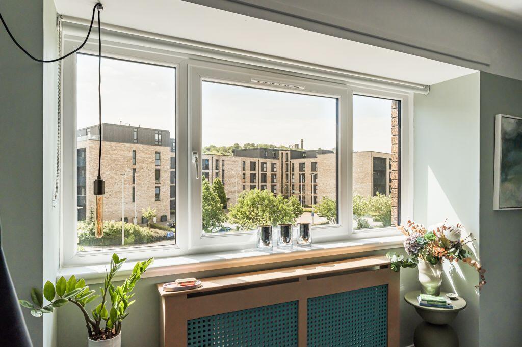 Apartment in Edinburgh, Hillside, Leith Central - More