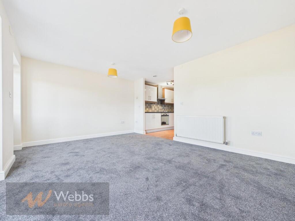Apartment in Cannock Chase, Norton Canes - More