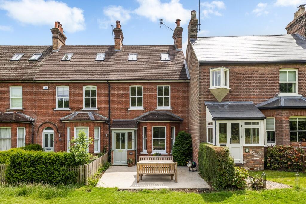 Main image of property: East Common, Harpenden, Hertfordshire