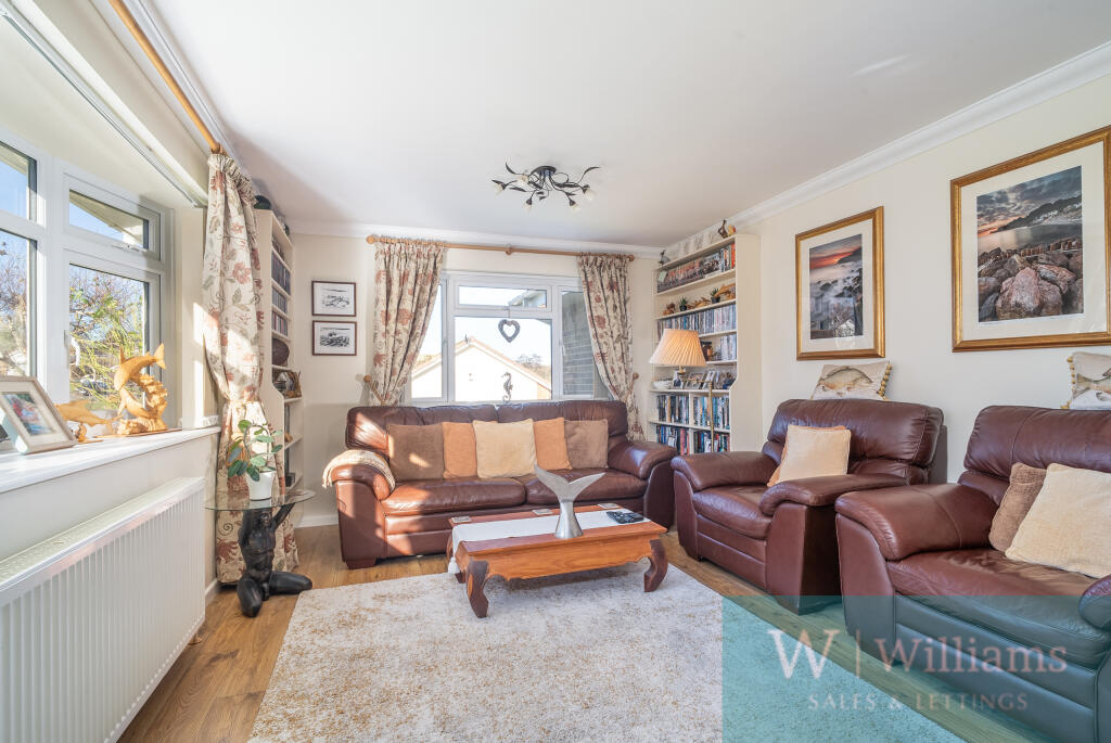 House in Wootton, Isle of Wight - View 3