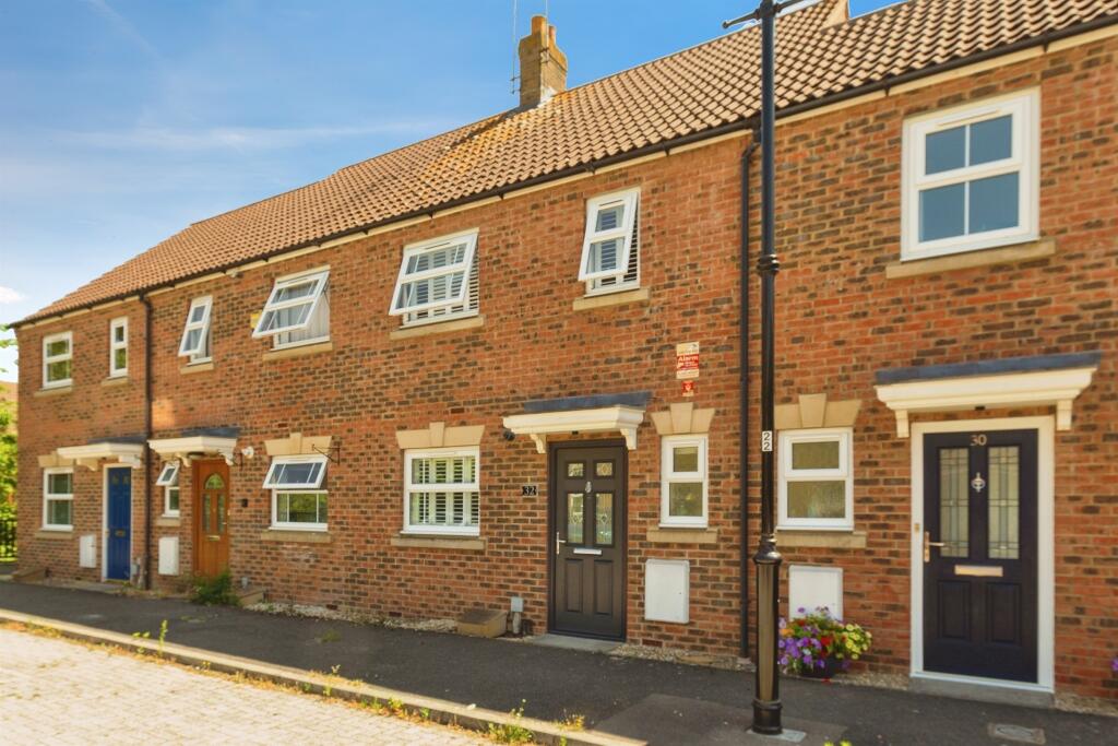 Main image of property: Arncott Way, Aylesbury