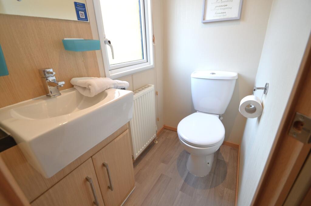 Finlake , Newton Abbot - More
