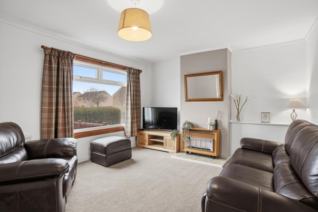 30, Brodie Avenue, Troon, Ayrshire photo 2
