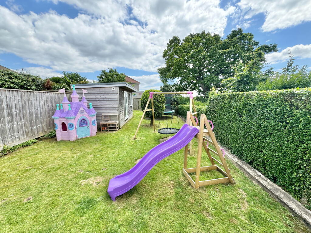 Swaindale Road, Peverell, Plymouth, PL3 4PT photo 4