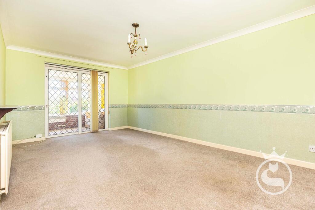 Waterloo Road, Poole, BH17 photo 3