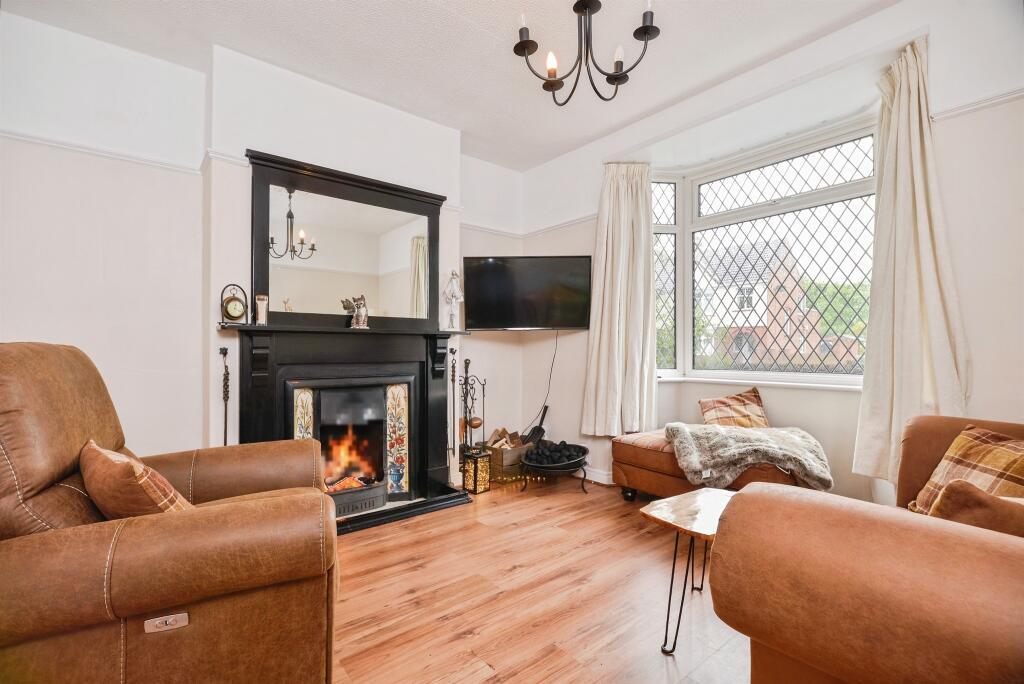 Imperial Crescent, Stockton-On-Tees - View 3