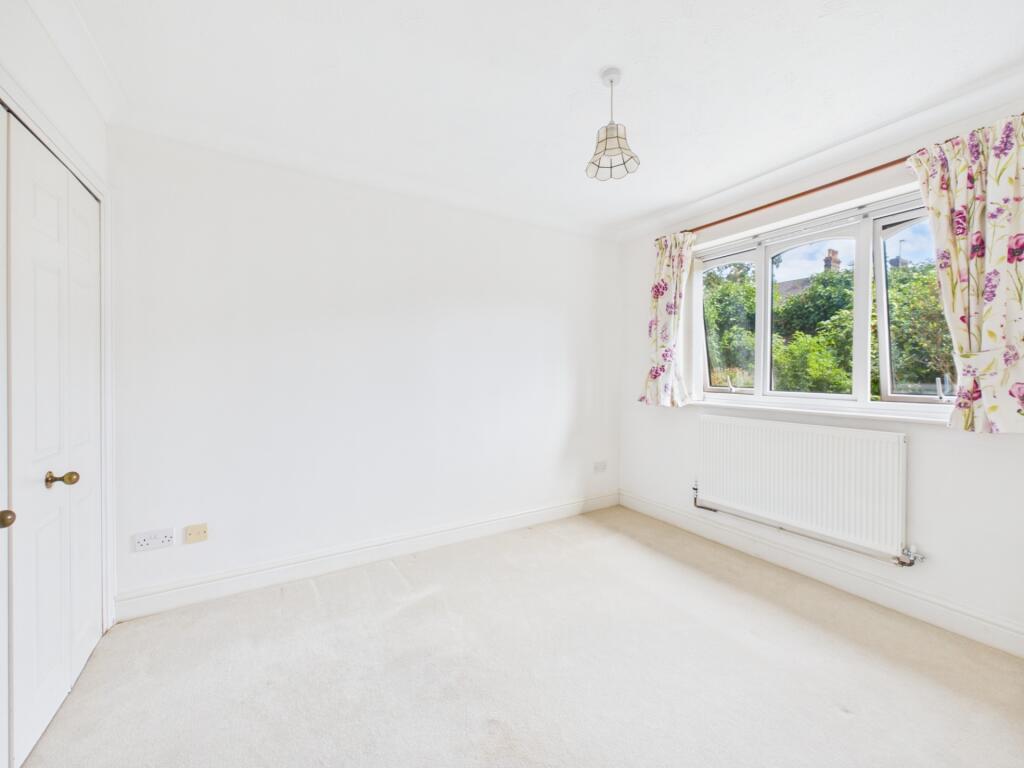 House in Redhill - More