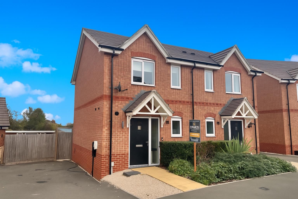 Main image of property: Blackberry Lane, Stratford-Upon-Avon