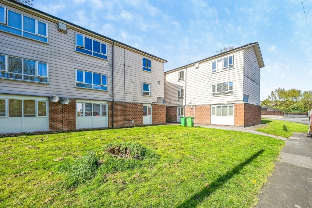 Main image of property: Wyton Close, Nottingham, Nottinghamshire, NG5