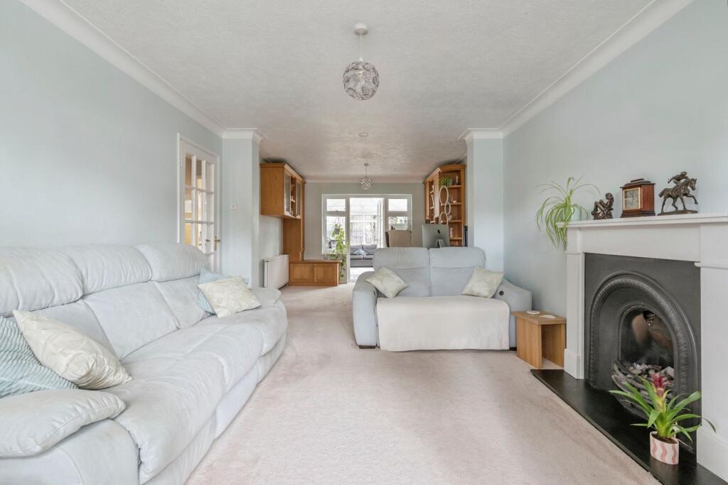 House in Kingston upon Thames - View 3
