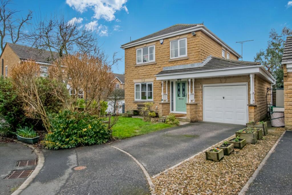 Main image of property: Richmond Grove, Gomersal, Cleckheaton, West Yorkshire, BD19