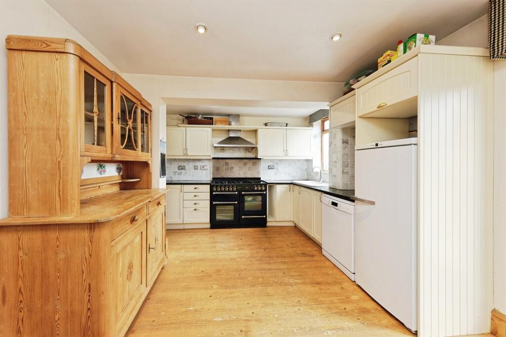 House in Canterbury, Lower Hardres - View 5