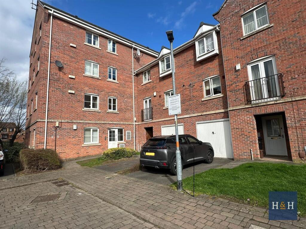 Main image of property: HENRY BIRD COURT, RIVER VIEW - NN4