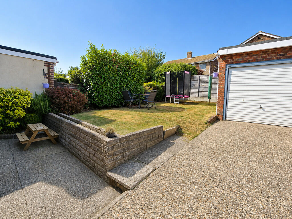 House in Adur, North Lancing, Lancing - View 3