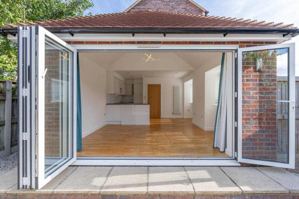 House in Canterbury - View 5