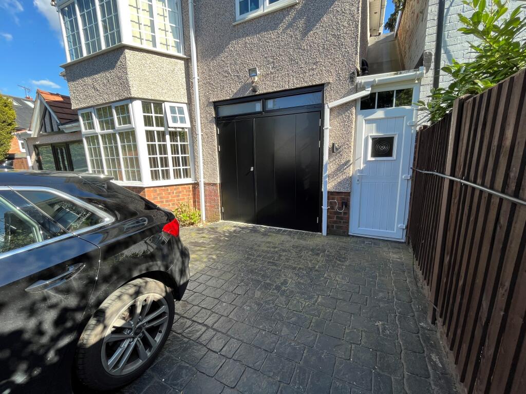 Showell Green Lane, Sparkhill, B11