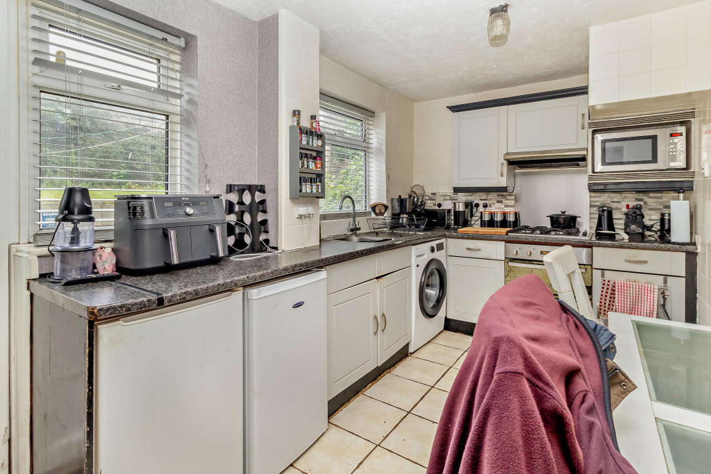 House in Rochdale, Shawclough - View 5